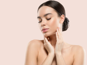 Kosmetyki do pielęgnacji twarzy - sklep kosmetyczny Estee Spa